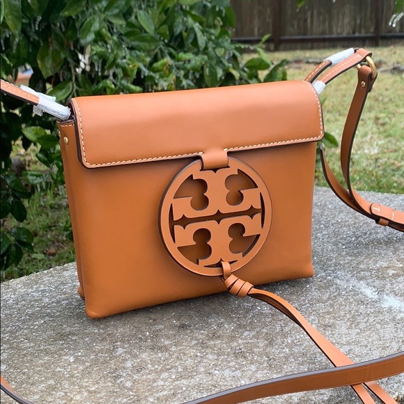 Tory Burch Miller Leather Crossbody Bag - Picture 3 of 16